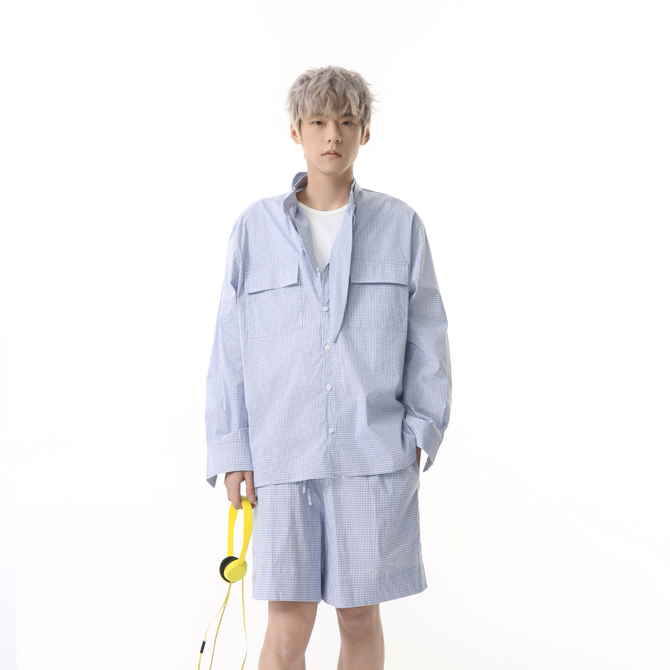 Small checkered long sleeve shirt casual pants!