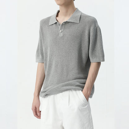 A simple polo shirt！